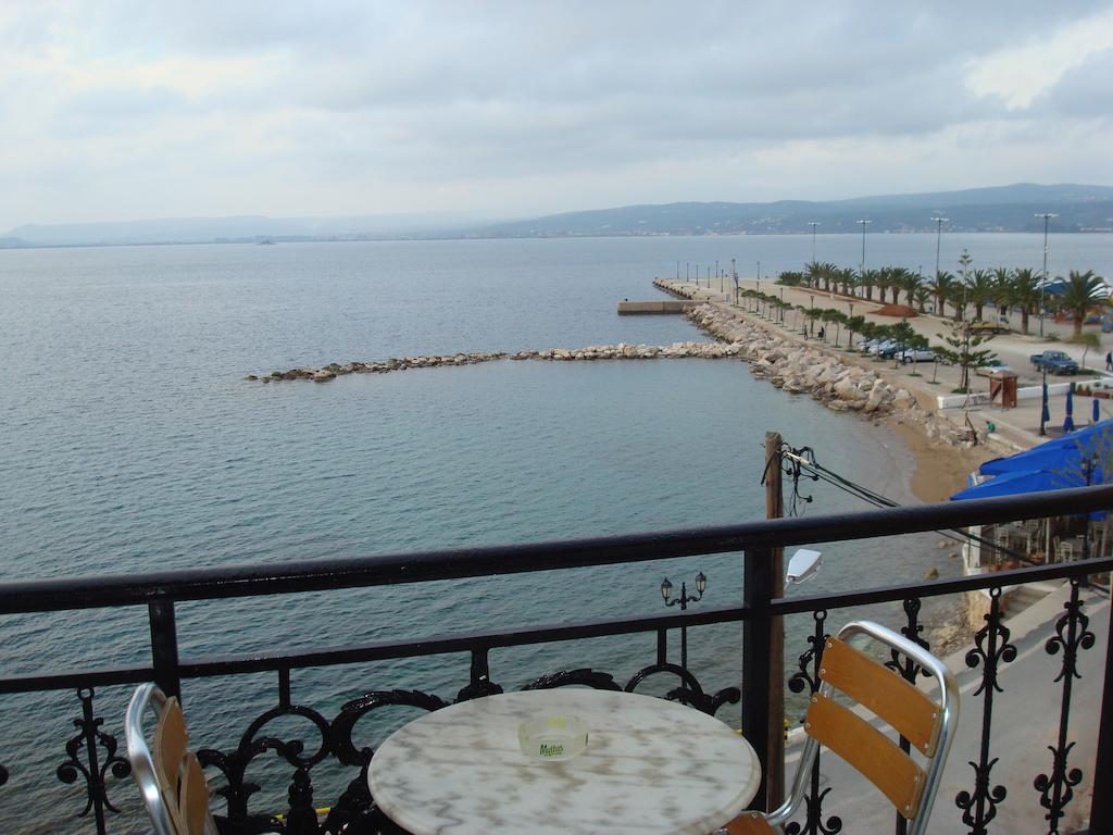Hotel Miramare Pylos Extérieur photo